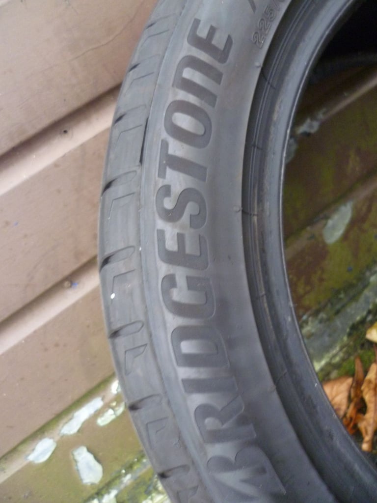 225/50R17 - 6mm.