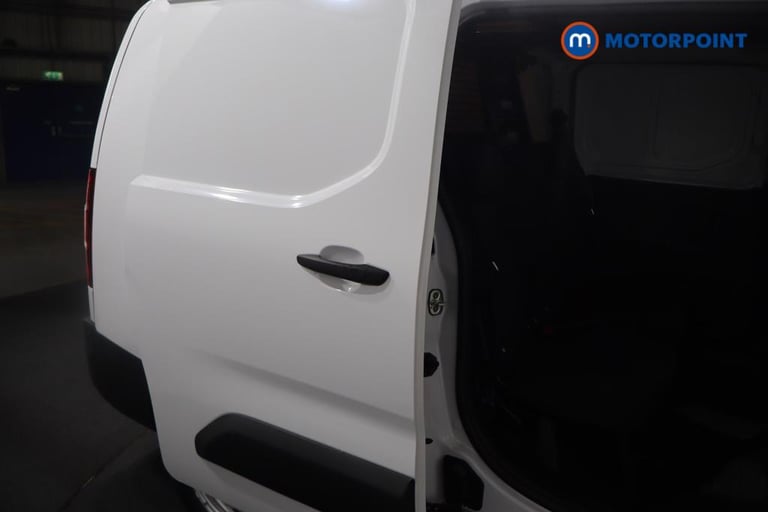 2025 Citroen Berlingo 1.5 BlueHDi 100ps Crew Van Enterprise PANEL VAN DIESEL Manual