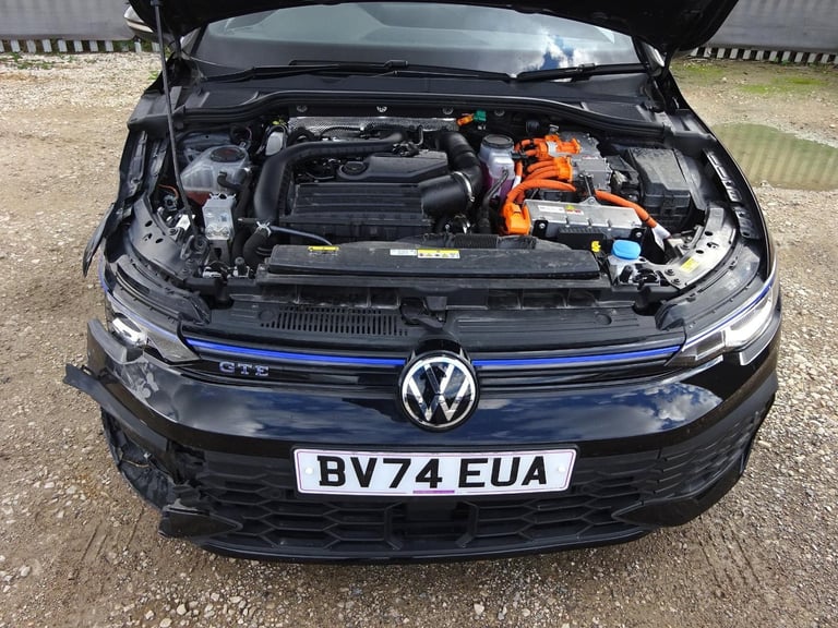 2024 74 REG VOLKSWAGEN GOLF GTE HYBRID AUTO DAMAGED REPAIRABLE SALVAGE