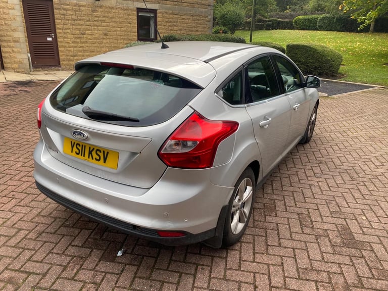 Ford, FOCUS, Hatchback, 2011, Manual, 1560 (cc), 5 doors