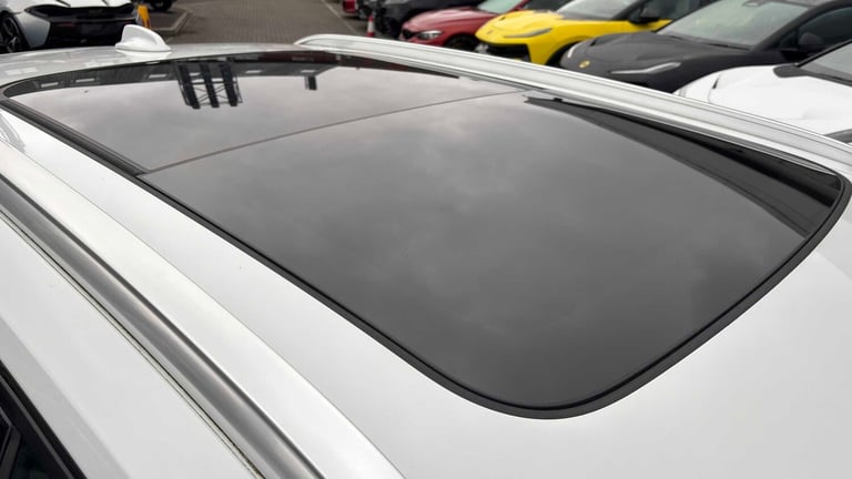  Volvo XC40 2.0 B4P Inscription 5dr AWD Auto Estate Petrol Automatic