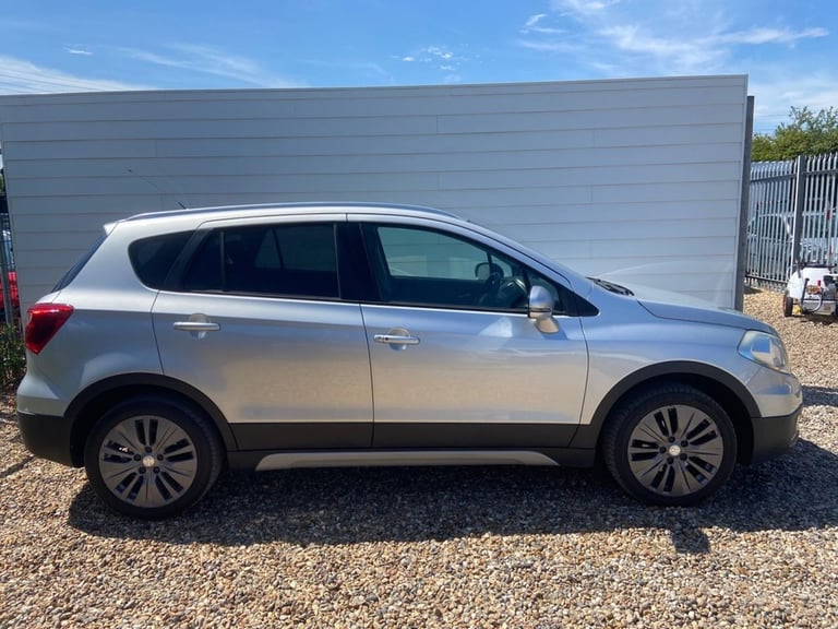 2014 Suzuki SX4 S-Cross 1.6 SZ4 SUV 5dr Petrol Manual Euro 6 (120 ps) Petrol Manual
