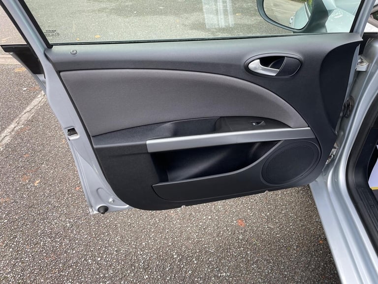 2011 SEAT Leon 1.4 TSI SE Euro 5 5dr HATCHBACK Petrol Manual