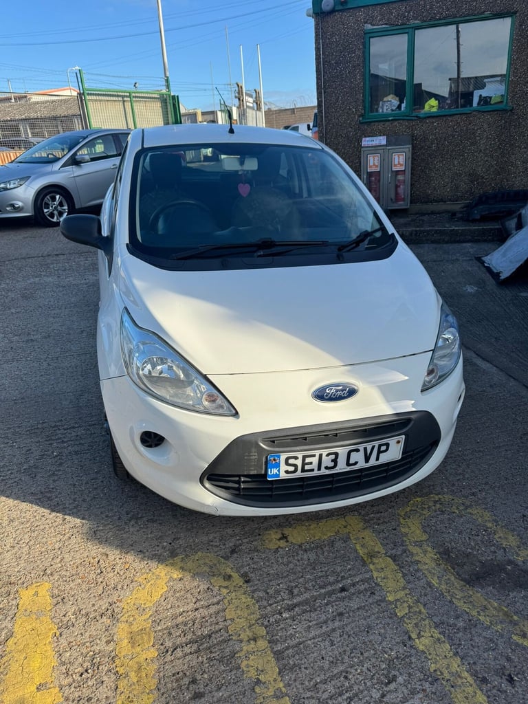 image for 2013 Ford Ka 1.2 Studio 3dr [Start Stop] HATCHBACK Petrol Manual