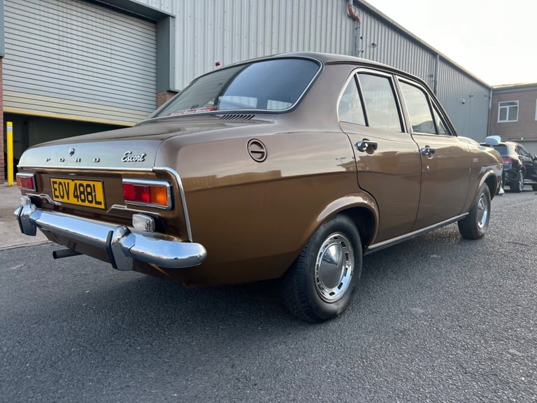 1974 Ford Escort 1.3 5dr XL Hatchback Petrol Manual