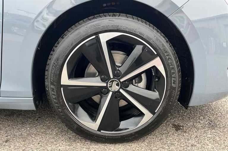 2025 Vauxhall Astra 1.2 Turbo 130 Griffin 5dr HATCHBACK PETROL Manual