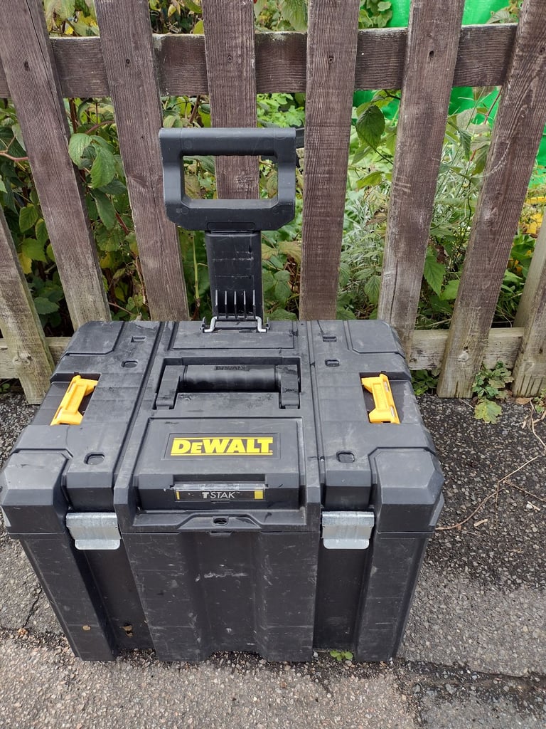 image for De Walt Toolbox