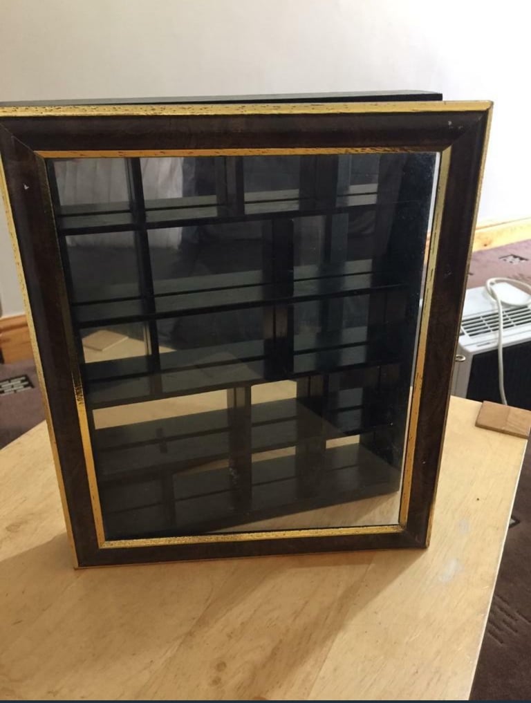 image for Glass Minitiature Ornaments Cupboard