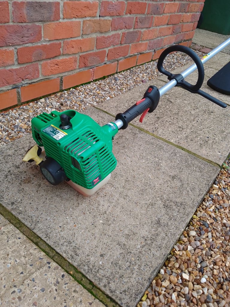 Petrol strimmer, trimmer