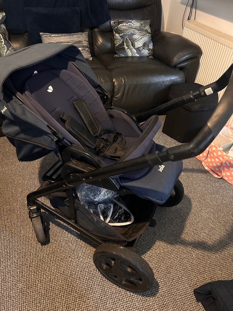 Joie Chrome DLX pram 
