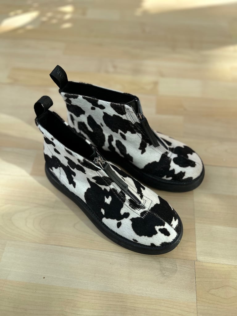 Russell & Bromley Bubbles Zip Front boot in Half Calf, UK Size 6.5 - Worn Once! 