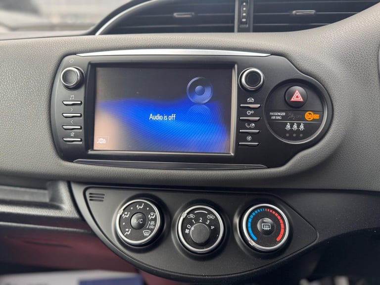 2018 Toyota Yaris 1.5 VVT-i Icon CVT Euro 6 5dr HATCHBACK Petrol Automatic