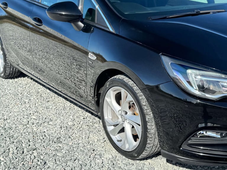 2017 Vauxhall Astra 1.4T 16V 150 SRi 5dr HATCHBACK PETROL Manual