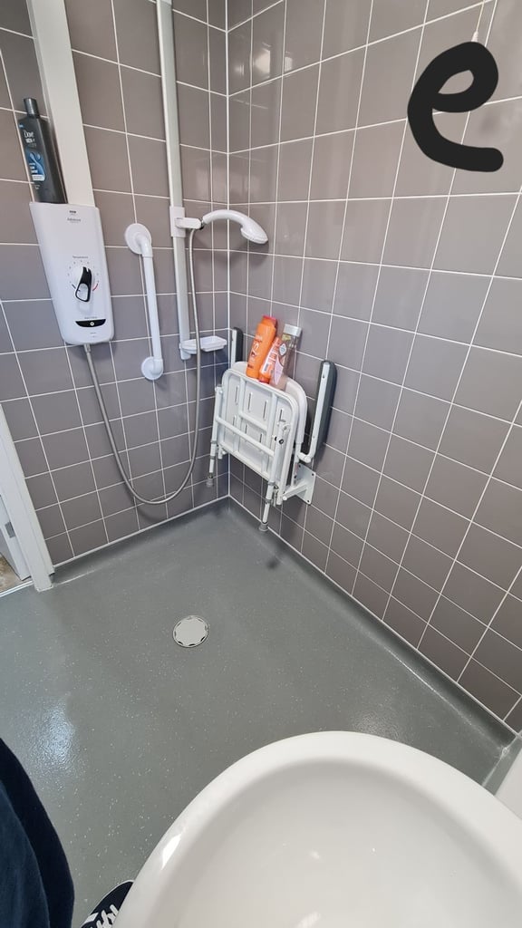 1 bed gff Poole, Dorset to London only