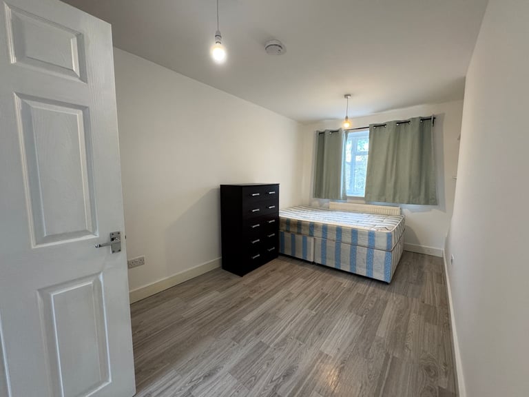 Room to Rent -Double -En suite  , All Bills Included