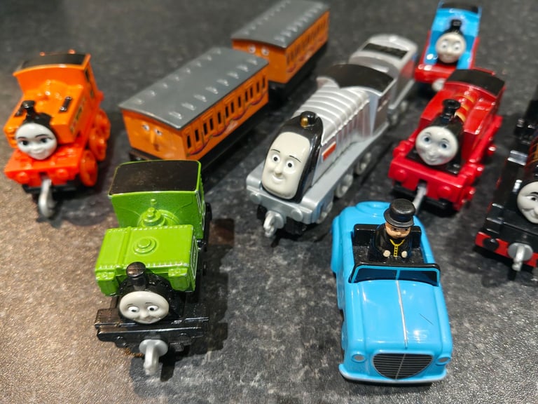 Thomas the Tank Engine & Friends Metal Diecast Take n Play Fisher Price Bundle James Spencer Emily