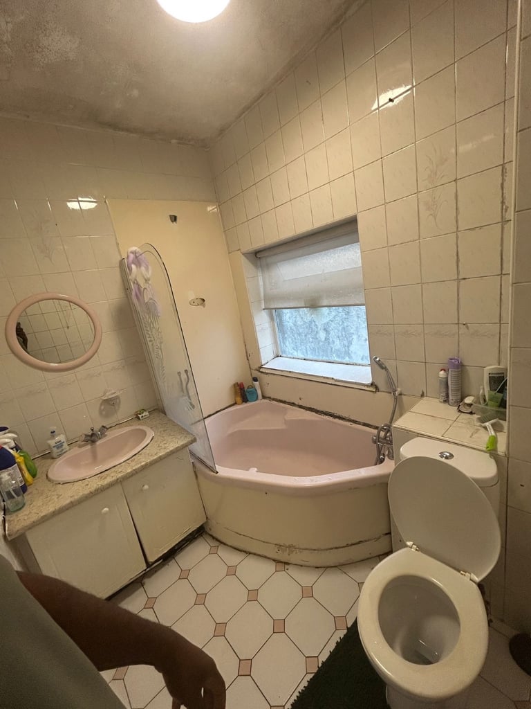 Room to rent in a shared house 