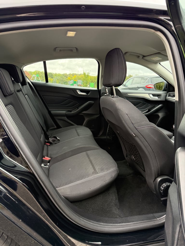 Ford Focus 2019 1.0 Titanium, Hatchback, 2019, Manual,) 5 door