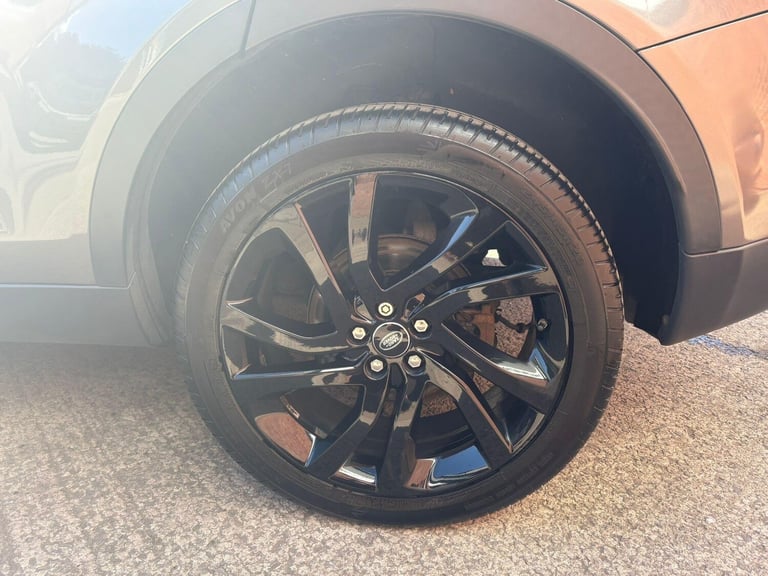 2016 Land Rover Discovery Sport 2.0 TD4 HSE Black Auto 4WD Euro 6 (s/s) 5dr ESTATE Diesel Automatic