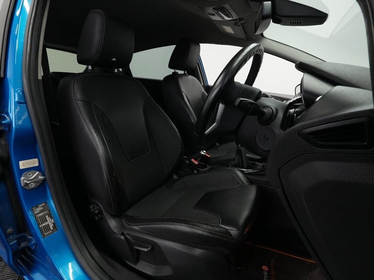 2015 Ford Fiesta 1.0T EcoBoost Titanium X Euro 5 (s/s) 5dr HATCHBACK Petrol Manual