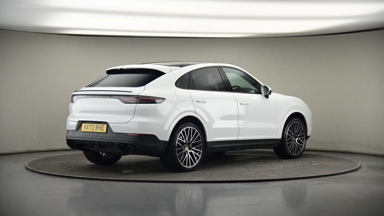 2022 Porsche Cayenne 3.0T V6 Platinum Edition TiptronicS 4WD Euro 6 (s/s) 5dr Coupe Petrol Automatic