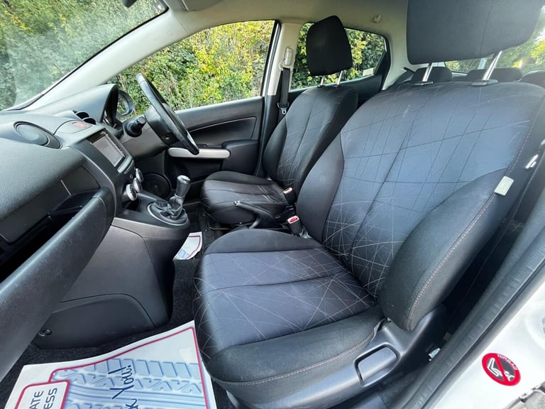 2013 Mazda Mazda2 1.3 Venture Edition 5dr HATCHBACK PETROL Manual