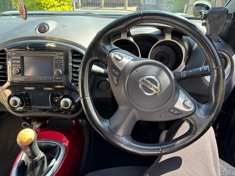 Nissan, JUKE, Hatchback, 2010, Manual, 1598 (cc), 5 doors