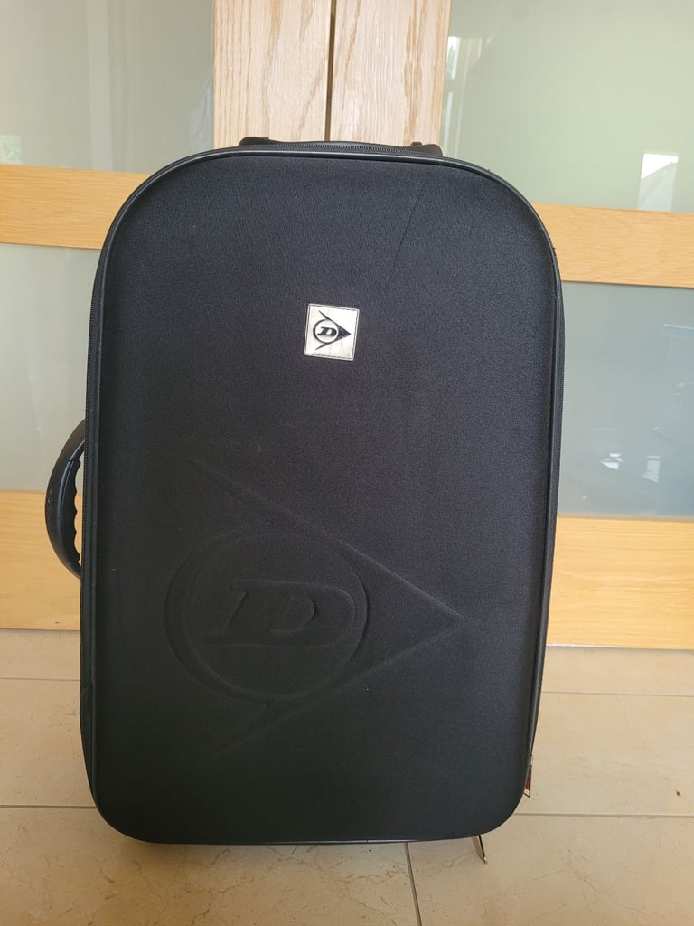 Black medium sized dunlop suitcase 