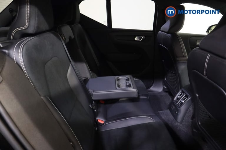 2021 Volvo XC40 1.5 T4 Recharge PHEV R DESIGN 5dr Auto SUV Hybrid Automatic