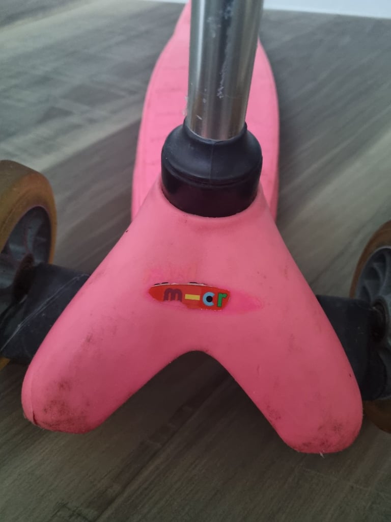 Micro scooter pink