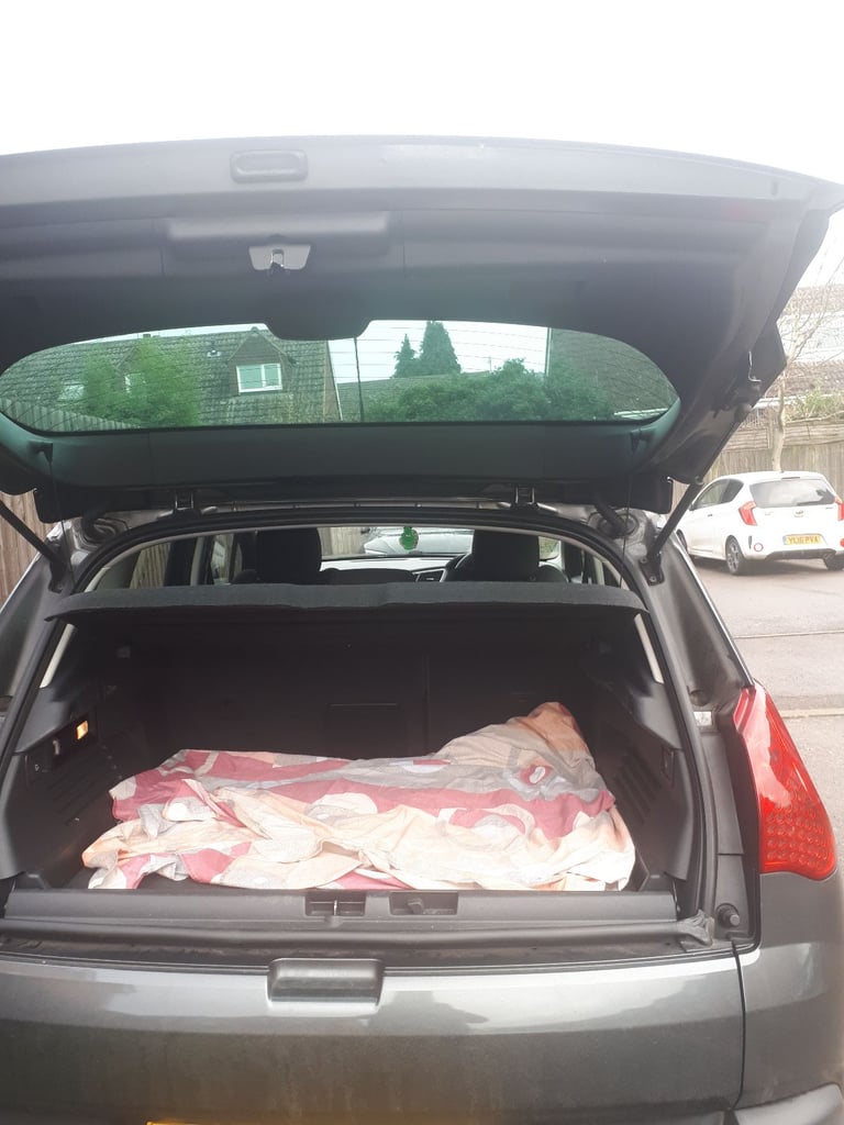 Peugeot, 3008, Hatchback, 2013, Semi-Auto, 1560 (cc), 5 doors