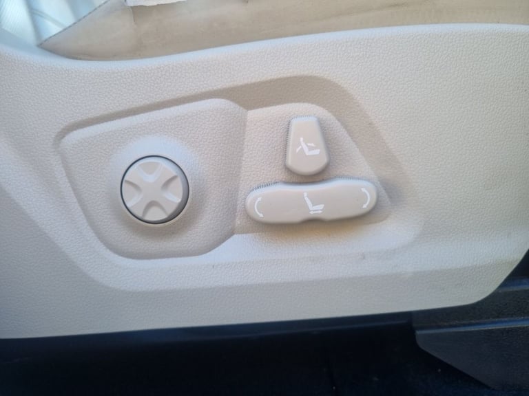 2020 Ssangyong Rexton 2.2D Ultimate SUV 5dr Diesel T-Tronic 4WD Euro 6 (181 ps) Diesel Automatic