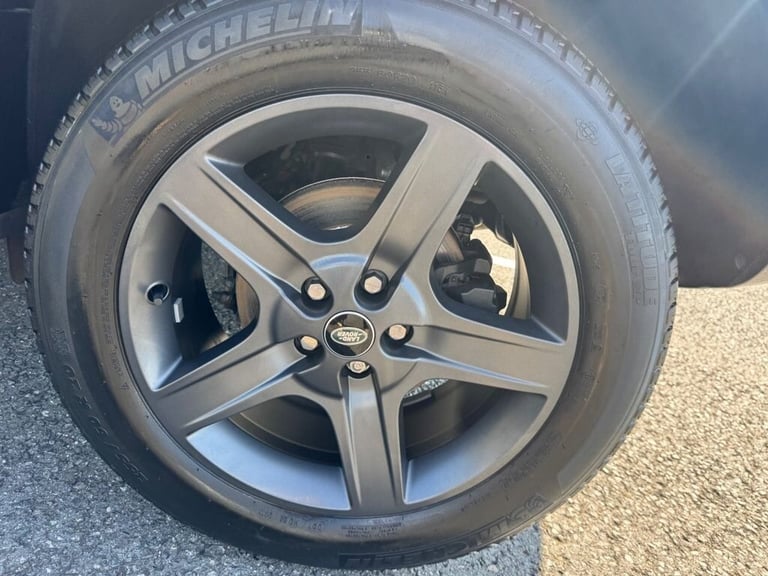 2022 72 LAND ROVER DEFENDER 3.0 D250 MHEV X-DYNAMIC SE 3dr Diesel 18,500 miles