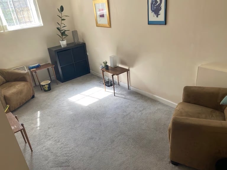 Therapy Rooms to Rent Bethnal Green London, E2, great location, competitive rates.