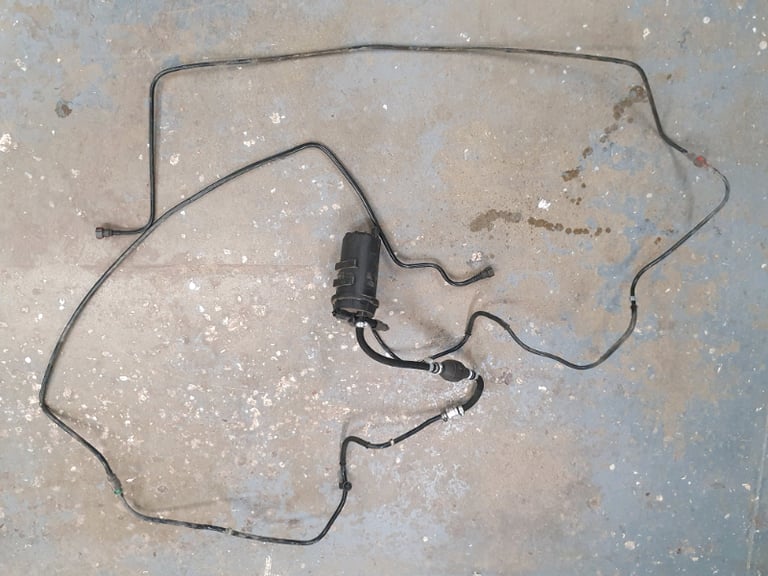 image for Vauxhall Vivaro 2.0 cdti fuel lines & fuel filter housing