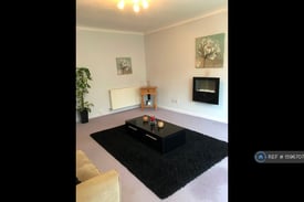 1 bedroom flat in Riversleigh Court, Lytham St. Annes, FY8 (1 bed) (#1596707)