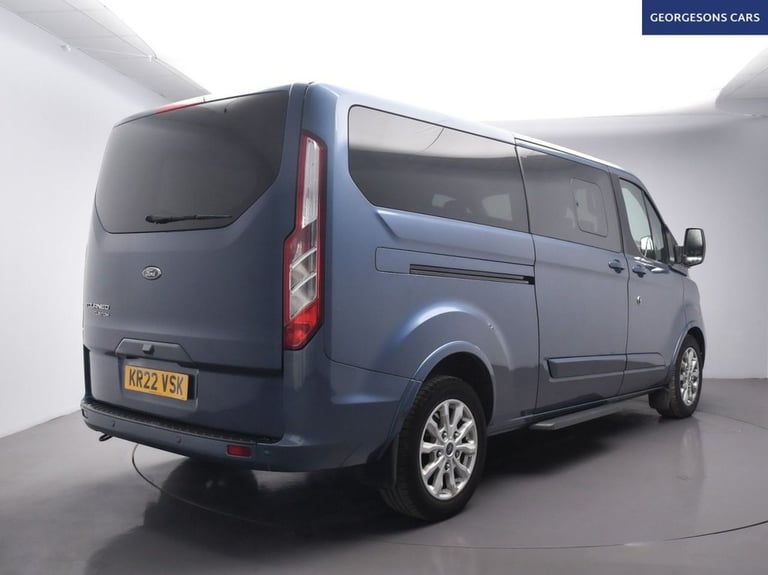 2022 Ford Tourneo Custom 2.0 320 EcoBlue Titanium Minibus Double Cab 5dr Diesel Auto L2 Euro 6 (s...