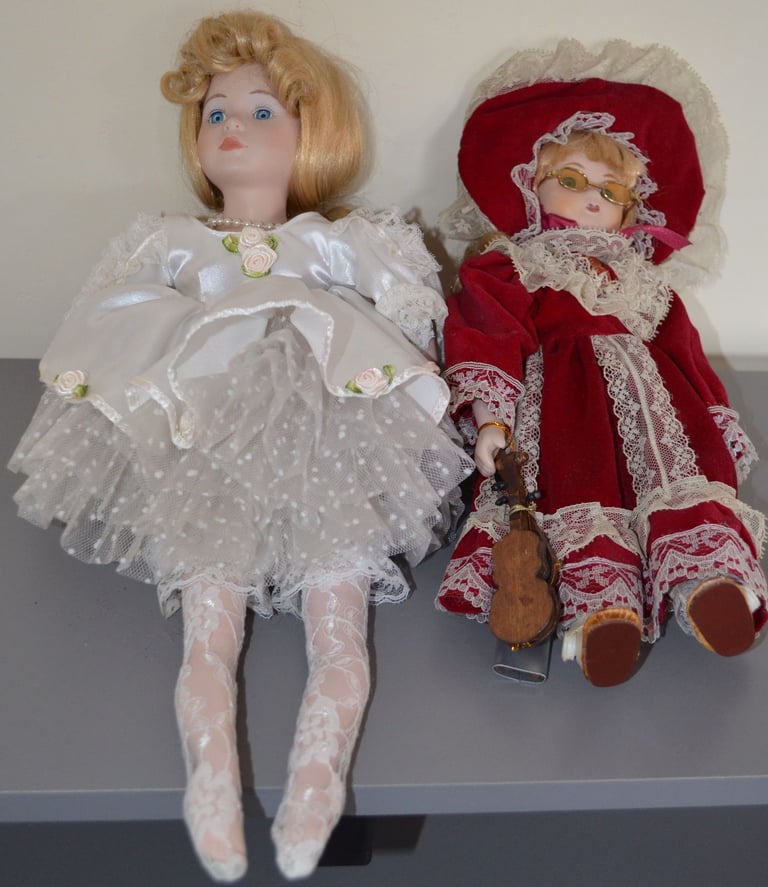 Alberon dolls Porcelain x 11 vintage – post or collect