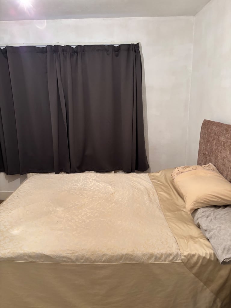 Double room in nice house 