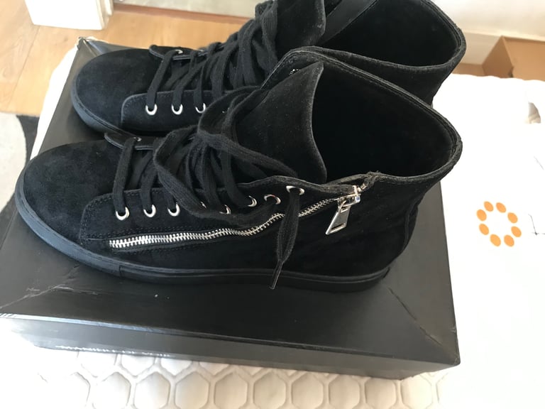 MANIERE DE VOIR VINTAGE SHOES