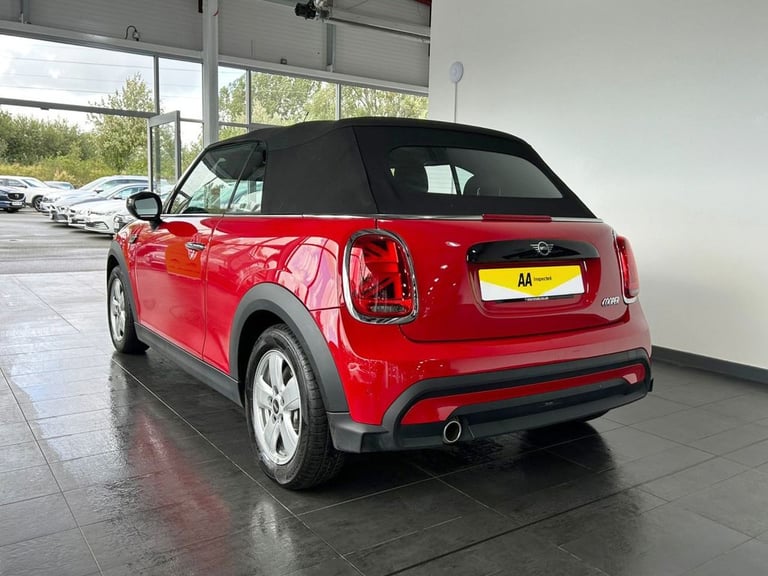 2021 MINI Convertible 1.5 Cooper Classic Convertible 2dr Petrol Manual Euro 6 (s/s) (136 ps) 1 OW...