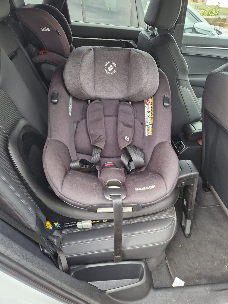 image for Maxi cosi pearl 360