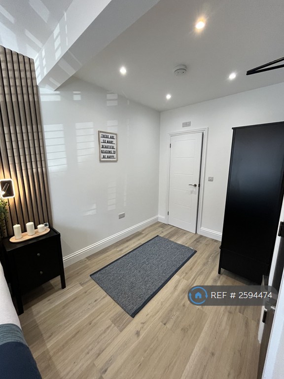 1 bedroom in Lower Hester Street, Northampton, NN2 (#2594474)