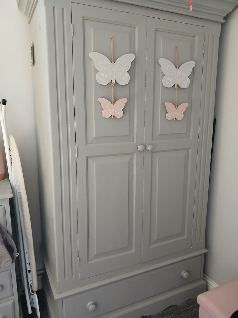 Solid pine Wardrobe set