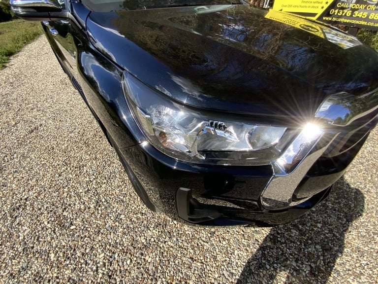 2023 Toyota Hilux 2.4 D-4D Icon Pickup Double Cab 4dr Diesel Auto 4WD Euro 6 (s/s) (150 ps) PICKU...