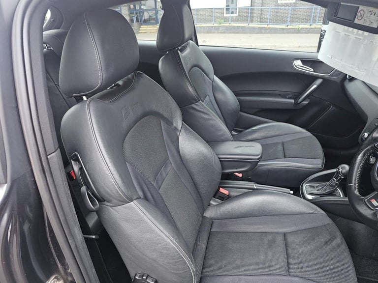 AUDI A1 1.4 TFSI Urban Racer Edition 2025