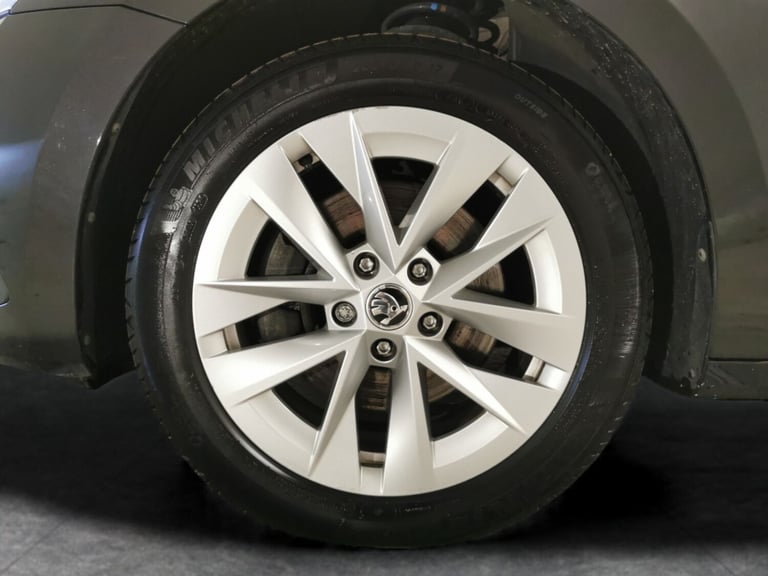 2022 Skoda Octavia 1.4 TSI iV 13kWh SE L Estate 5dr Petrol Plug-in Hybrid DSG Euro 6 (s/s) (20 Es...