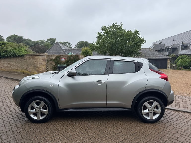 2013 Nissan Juke 1.6 [94] Visia 5dr HATCHBACK Petrol Manual