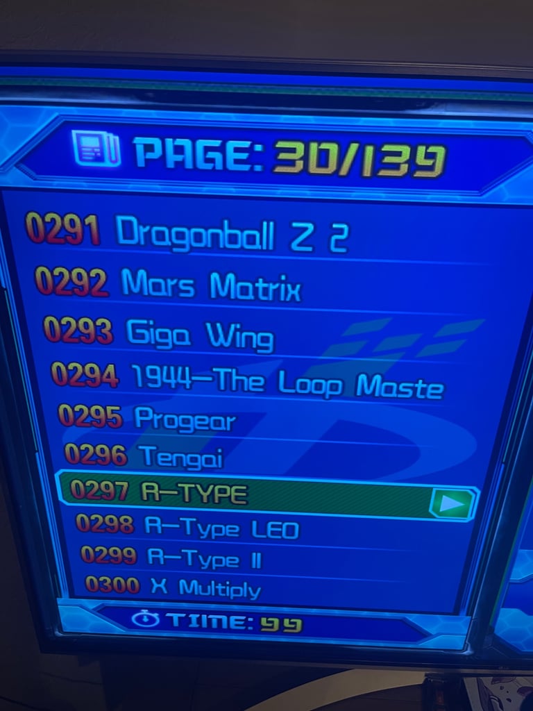 Pandora gameing box with over a 1000 retro  games on 