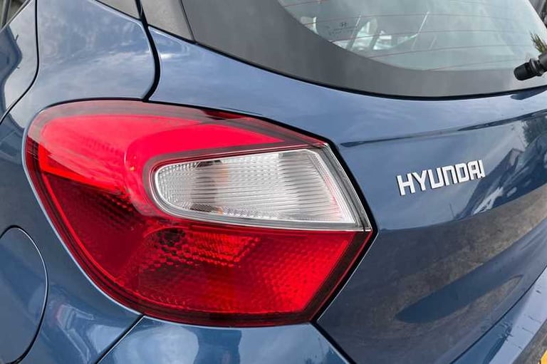 2025 Hyundai i10 1.0 Advance Hatchback 5dr Petrol Auto Euro 6 (s/s) (63 ps) Hatchback Petrol Auto...